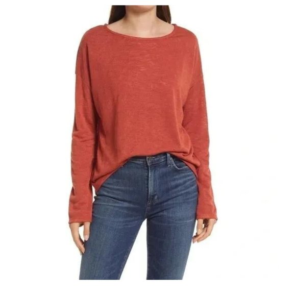 Old Navy Tops - Old Navy Women's Size Medium Solid Red Long Sleeve Pullover Outdoor Shirt Top